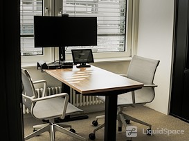 Headsquarter Stauffacher