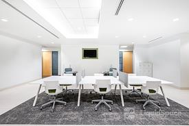 Regus || Warner Center