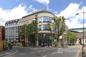 Signature | Paris, 72 Faubourg St Honoré