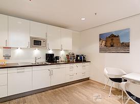 Signature | Dusseldorf Koenigsallee 61