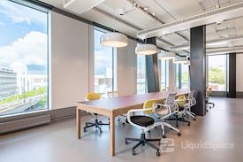 Regus | Clearfield - Legend Hills Dr