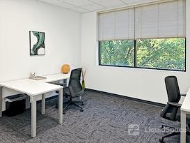 HQ || CA, Folsom - Orchard Dr