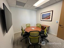 Signature | Paris, 72 Faubourg St Honoré