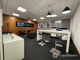 Regus | Heathrow, Bath Road