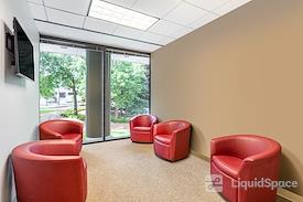 Regus | Sterling Pointe (Office Suites Plus)