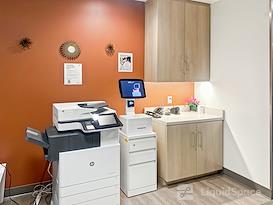 Regus | Carlota Tower