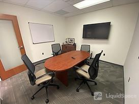 Office Evolution - Downtown Somerville