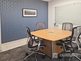 Regus | IL, Chicago – Lincoln Park
