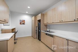 Regus | Istanbul, Besiktas Selenium