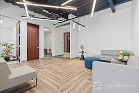 Office Evolution - Golden