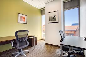 Regus | Town Square