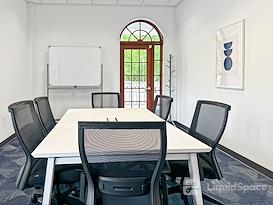 HQ | NC, Bermuda Run - York Way