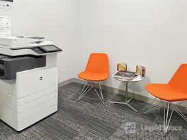 SPACES | PA, Philadelphia - Commerce Square