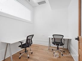 Expansive - Pioneer Building