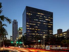 CoSuite® Brickell