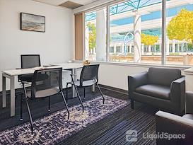 Regus || CA, Menlo Park - Commonwealth Dr