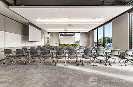 Roam Peachtree Corners