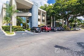 Bright and Private office – Ideal for Teams