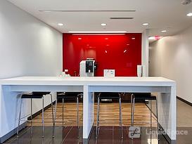 Regus | Perimeter Woods