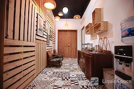 Line Up Coffee & Co-working space