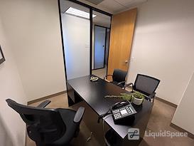 (VON) Von Karman Corporate Center