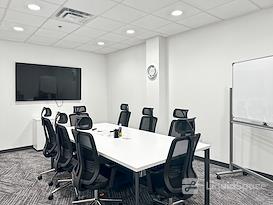 Regus | 3300 Gateway Centre Blvd