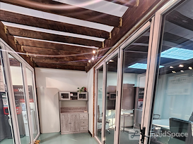 officeLOCALE Newbury Park