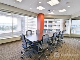 Regus | Tuscany Plaza