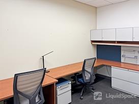 Regus | IL, Rosemont - W Higgins
