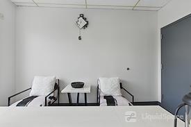 Perfect Office Solutions - Riverdale 6811