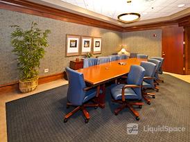 Regus | Cedar Bluff 