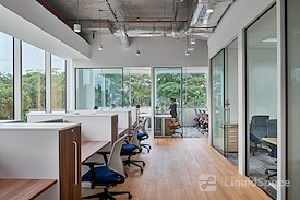 WeWork | Spacemob Claymore