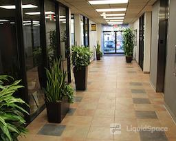 Boxer - 2200 North Loop West