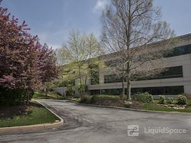 Regus | Eagleview Corporate Center