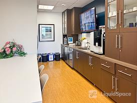 Regus || Civic Center