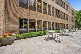 Industrious - Greenwich Office Park
