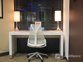 Regus | Roseland