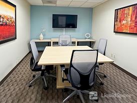 HQ | CA, Campbell - Pruneyard (HQ)