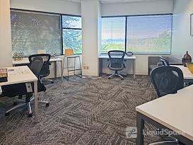 Regus | Centerpointe