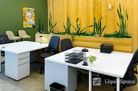 Loloft, Rogers - Flexible Meeting / Event Space 