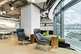 Signature | Hong Kong, The Quayside