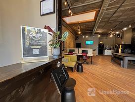 Studio 424