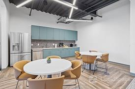 Office Evolution - Golden