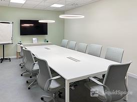 Regus | Madrid, Rivas Square Garden