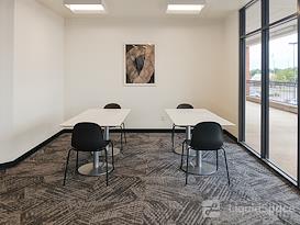 Regus | Edmond - S Broadway
