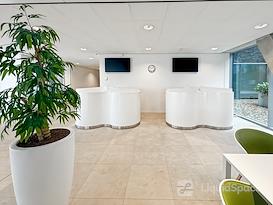 Regus | Rotterdam, Airport