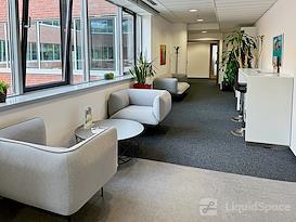 Regus | BUDAPEST, Ujbuda Allee Corner