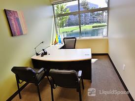Regus | Waterside Center