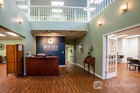 Space2Go - Houses in San Antonio