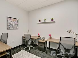 Regus || 500 Capitol Mall